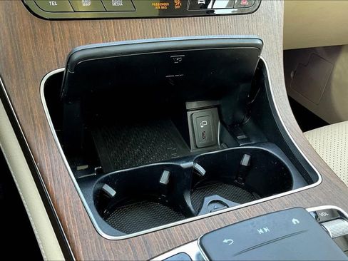 Used 2020 Mercedes-Benz GLC 350e 4MATIC image 15