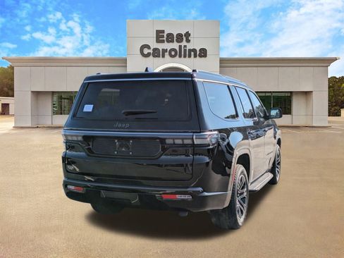 New 2026 Jeep Grand Wagoneer 2WD image 3