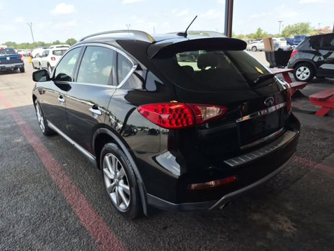 Used 2017 INFINITI QX50 2WD w/ Technology Package image 2