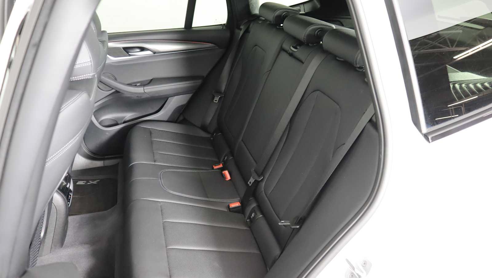 Used 2024 BMW X3 xDrive30i w/ M Sport Package AWD/4WD image 13