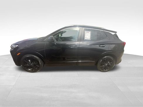 Used 2024 Buick Encore GX Sport Touring FWD image 3