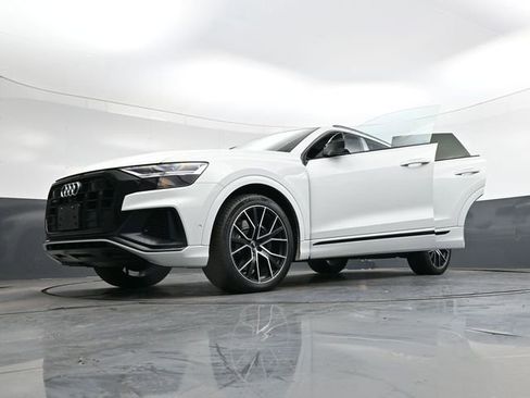 Used 2020 Audi SQ8 Premium Plus w/ Driver Assistance Package image 43