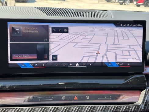 New 2027 BMW 550e xDrive AWD/4WD image 17