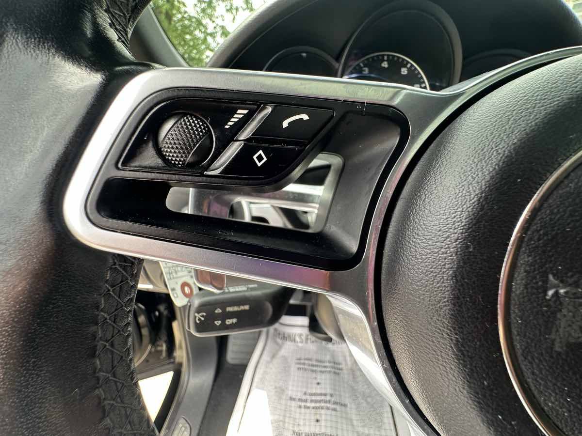 Used 2017 Porsche Cayenne AWD/4WD image 15