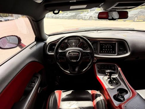 Used 2019 Dodge Challenger SXT w/ Driver Convenience Group RWD image 25