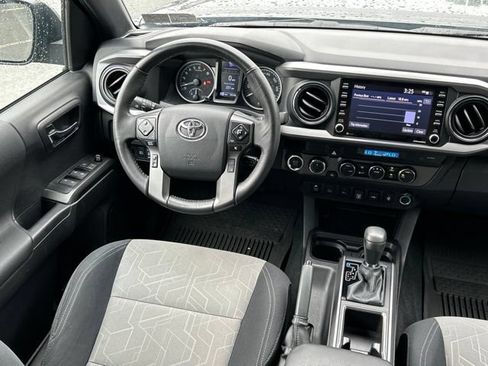 Certified 2023 Toyota Tacoma TRD Off-Road w/ Technology Package AWD/4WD image 43