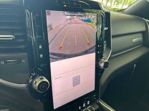 Used 2025 RAM 1500 Big Horn image 9