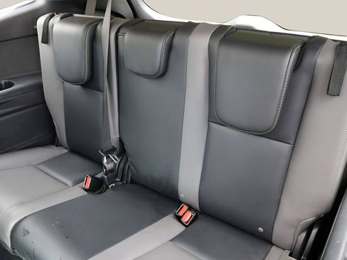 Used 2024 Subaru Ascent Onyx Edition AWD/4WD image 18