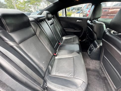 Used 2015 Dodge Charger R/T w/ Plus Group RWD image 32