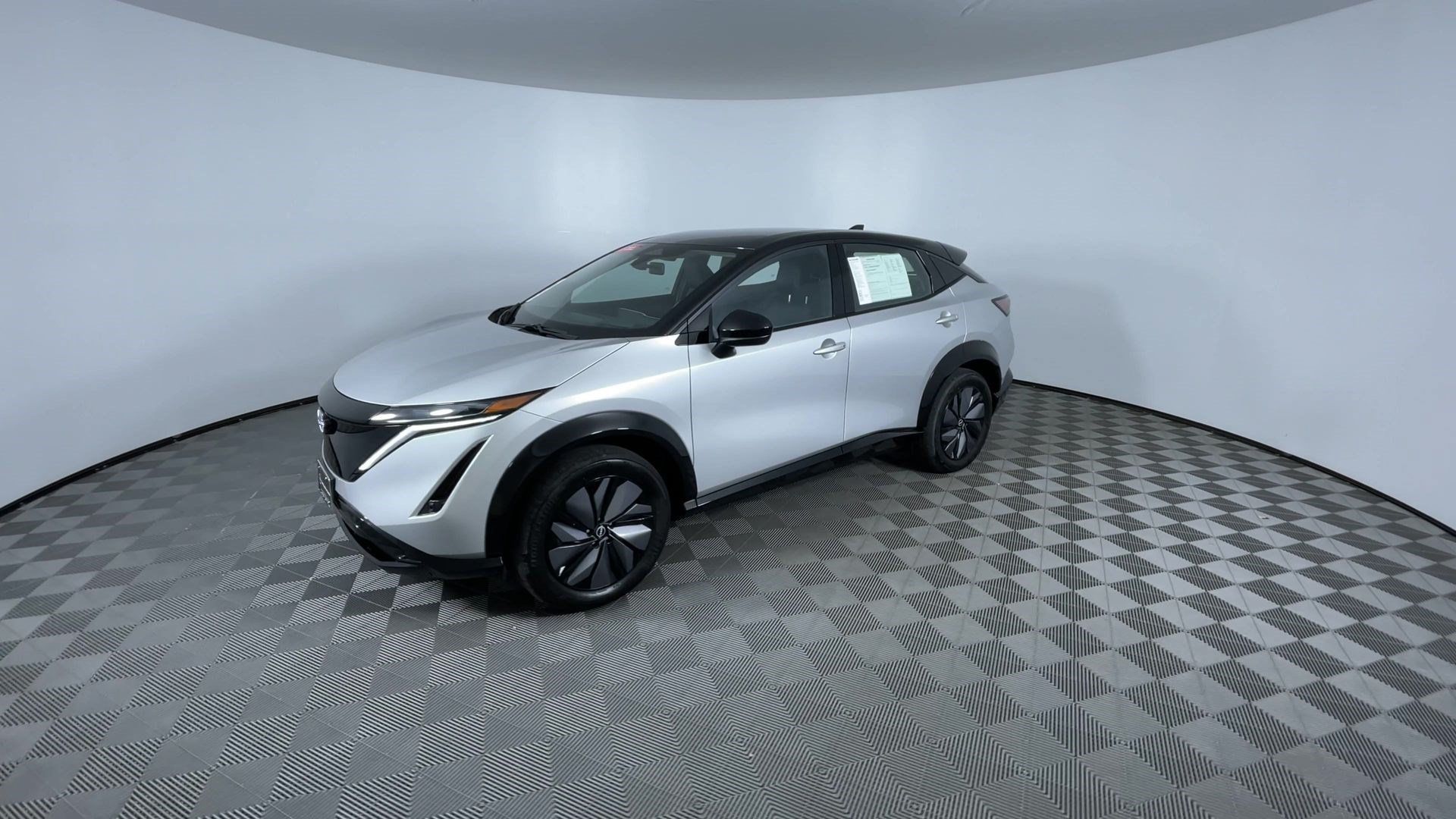 Certified 2024 Nissan Ariya AWD image 4
