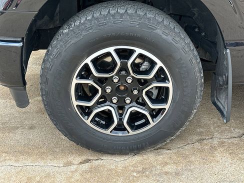 Used 2022 Ford F150 XLT w/ Equipment Group 302A High image 3