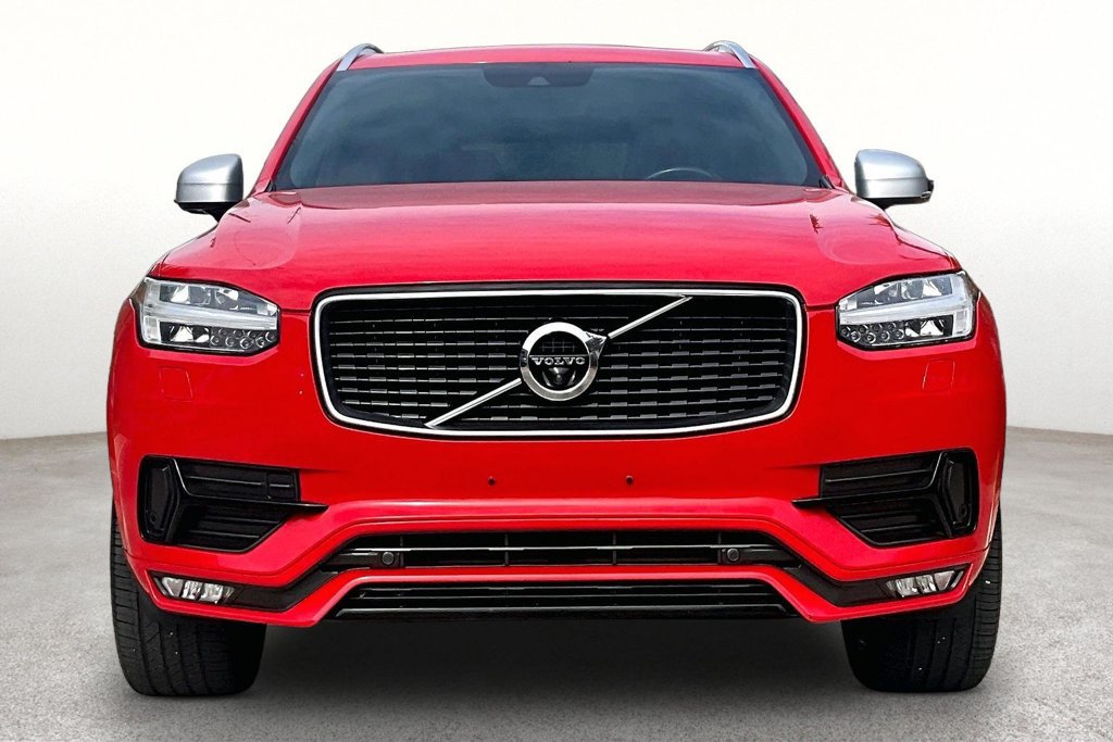 Used 2018 Volvo XC90 T5 R-Design w/ Convenience Package AWD/4WD image 4