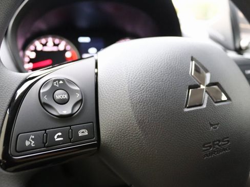 New 2026 Mitsubishi Eclipse Cross LE image 21