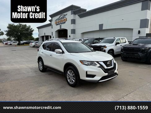 Used 2018 Nissan Rogue SV w/ Premium Package AWD/4WD image 1