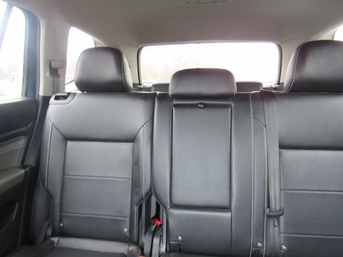 Used 2021 Volkswagen Atlas SE image 22