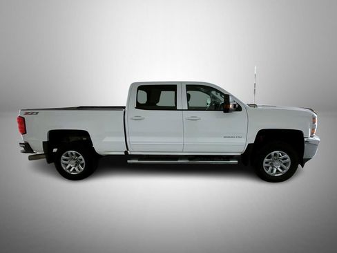 Certified 2016 Chevrolet Silverado 2500 LT w/ LT Convenience Package image 4