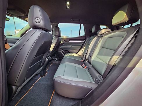 New 2026 GMC Terrain AT4 w/ Convenience Package III AWD/4WD image 31