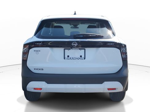 New 2026 Nissan Kicks S image 6