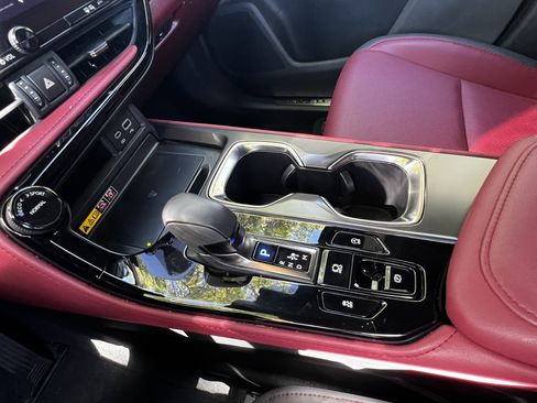 Used 2025 Lexus NX 250 FWD w/ Towing Package (2000 Lbs) image 27