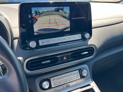 Certified 2023 Hyundai Kona SEL FWD image 19