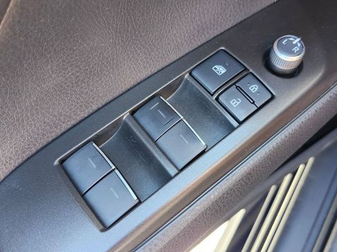 Used 2021 Toyota Camry XSE image 29