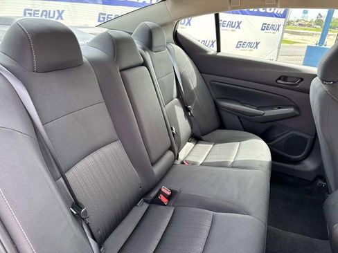 Used 2025 Nissan Altima 2.5 SV FWD image 21
