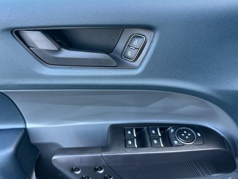 New 2025 Ford Maverick XLT w/ XLT Luxury Package image 11