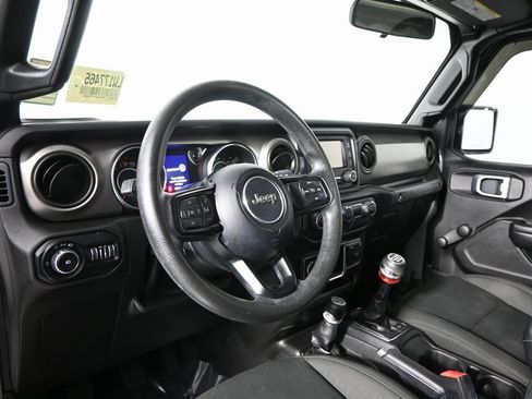 Used 2020 Jeep Wrangler Sport image 21