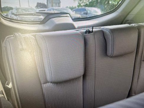 Used 2016 Toyota Highlander Plus AWD/4WD image 17