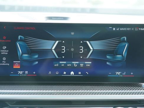 New 2026 BMW X7 M60i AWD/4WD image 16