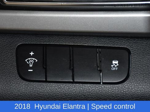 Used 2018 Hyundai Elantra SE w/ Cargo Package image 9