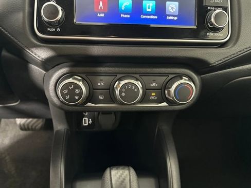 Used 2024 Nissan Versa S w/ S Plus Package image 23