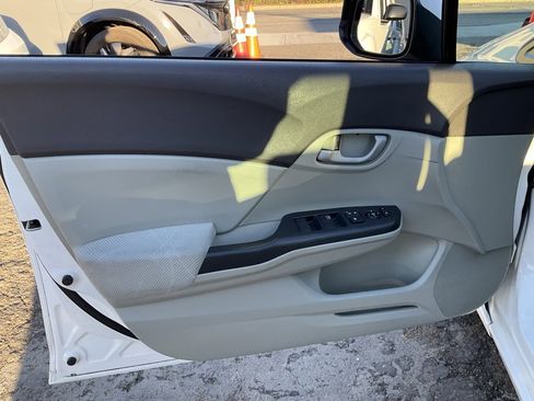 Used 2012 Honda Civic HF image 22