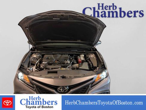 Used 2023 Toyota Camry SE w/ Cold Weather Package AWD/4WD image 12