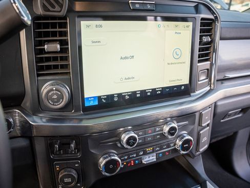 Used 2025 Ford F350 Lariat w/ Lariat Ultimate Package image 22