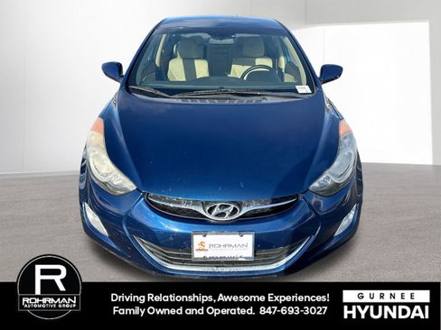 Used 2013 Hyundai Elantra GLS w/ Preferred Pkg image 3