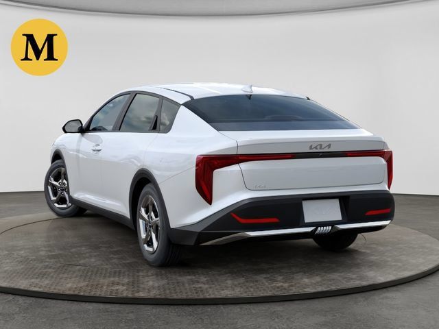 New 2026 Kia K4 FWD image 4