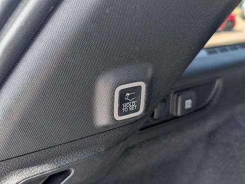 Used 2025 Jeep Grand Cherokee Summit AWD/4WD image 29