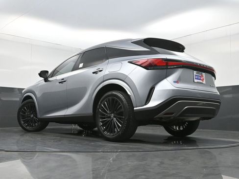 Used 2024 Lexus RX 350 Premium w/ Convenience Package FWD image 29