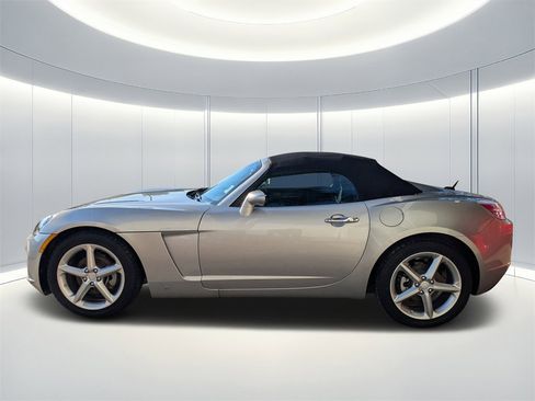 Used 2008 Saturn Sky image 7