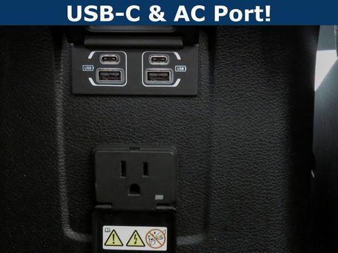 Used 2025 Jeep Wrangler Unlimited Rubicon image 8