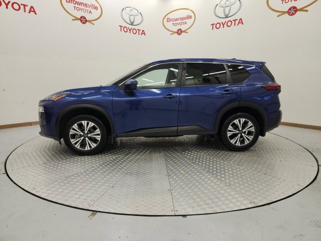 Used 2023 Nissan Rogue SV FWD image 5