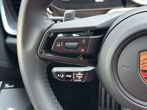 Certified 2025 Porsche 911 Turbo AWD/4WD image 20