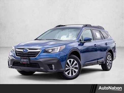 Used 2022 Subaru Outback Premium AWD/4WD image 1