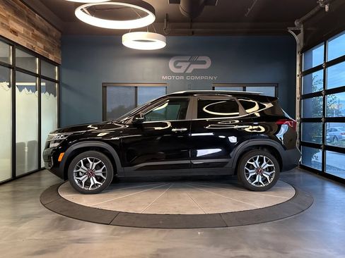 Used 2023 Kia Seltos SX AWD/4WD image 6