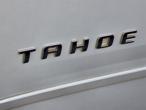 Used 2015 Chevrolet Tahoe LTZ image 35