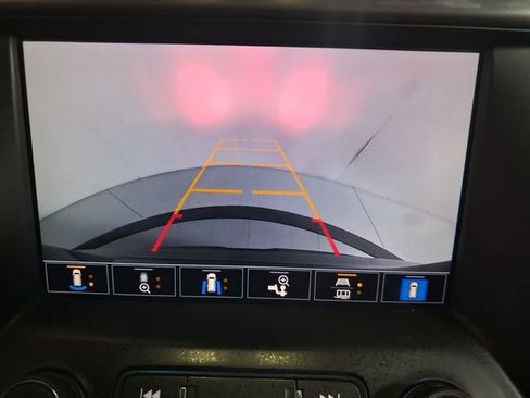Certified 2022 GMC Acadia AT4 w/ Technology Package AWD/4WD image 22