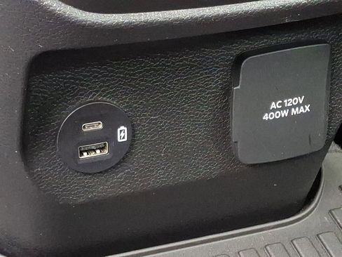 Used 2024 Ford Ranger XLT image 12