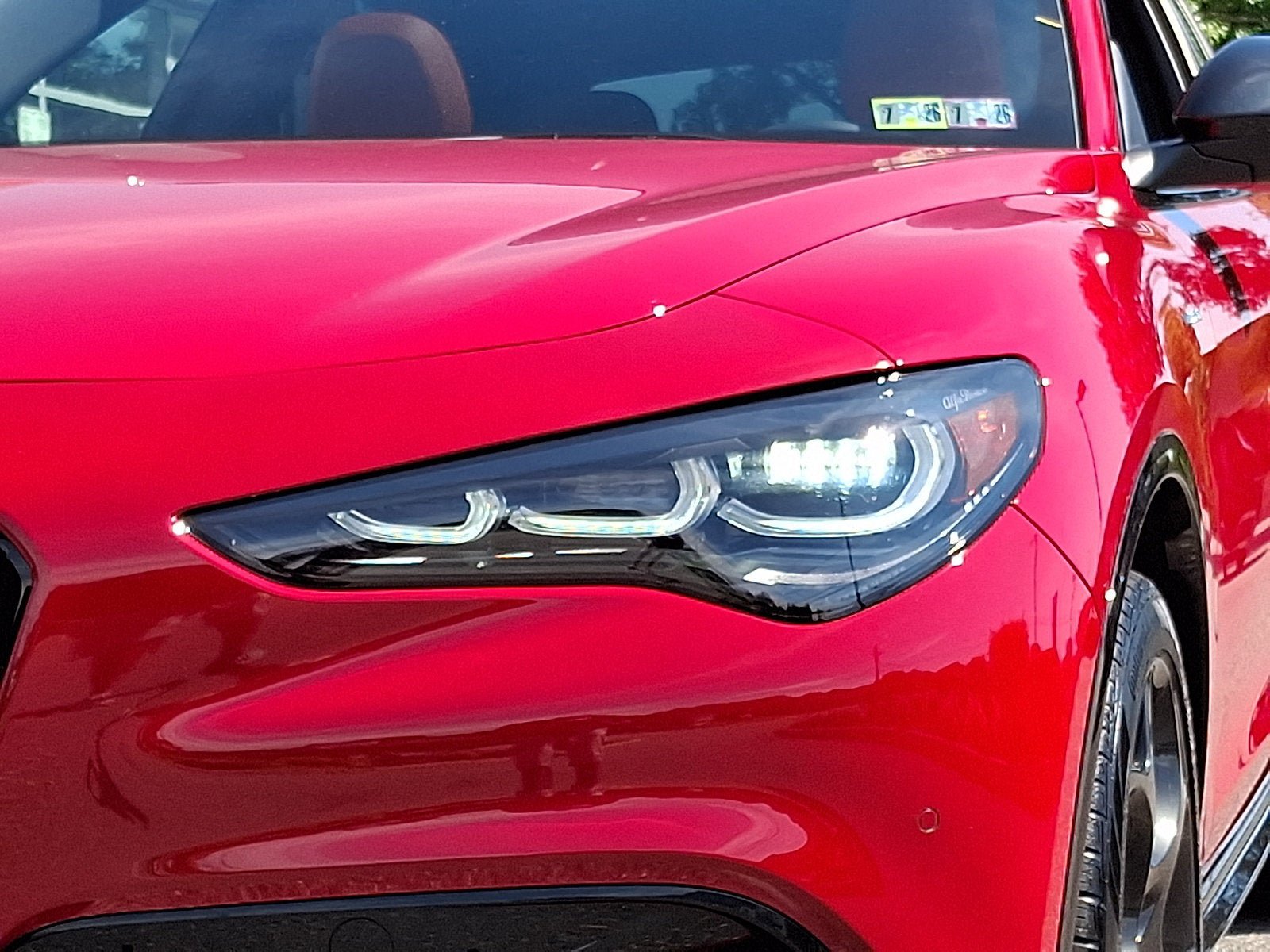 Used 2024 Alfa Romeo Stelvio Veloce AWD/4WD image 9