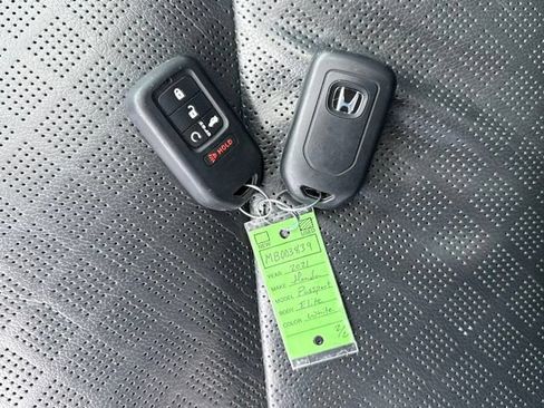 Used 2021 Honda Passport Elite image 11
